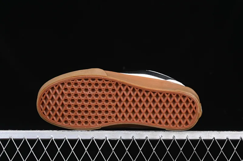 All categories Vans Vans series Vans Low Vans low-top Vans Knu Skool Vans low-top retro casual vulcanized bread shoes VN000CP50VM